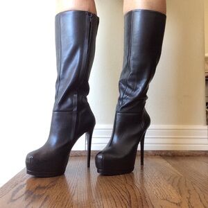 Pour La Victoire Black Knee-High Boots